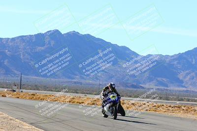 media/Jan-09-2022-SoCal Trackdays (Sun) [[2b1fec8404]]/Turn 8 (1045am)/